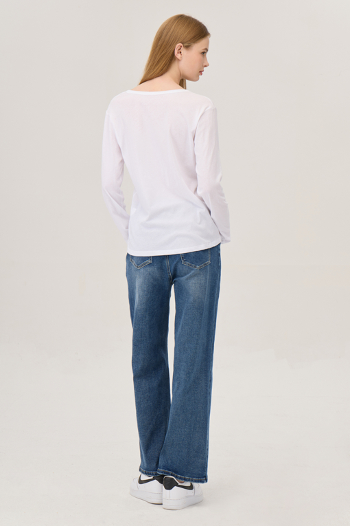 https://img.benettonmall.com/PARTS/KB/25F/BATSE6541WH_MB_D1.jpg