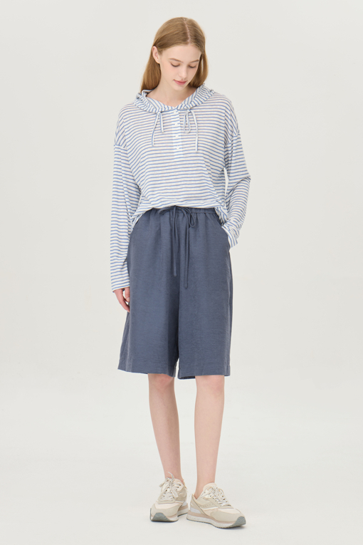 https://img.benettonmall.com/PARTS/KB/25F/BATSE9541BL_MB_D5.jpg
