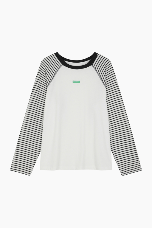 https://img.benettonmall.com/PARTS/KB/25F/BATSG1541WH_MB_D10.jpg