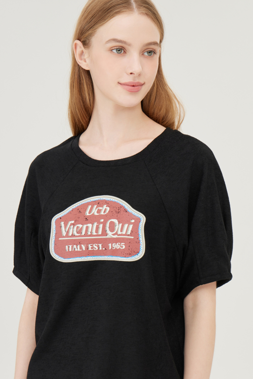 https://img.benettonmall.com/PARTS/KB/25F/BATSG5541BK_MB_D2.jpg
