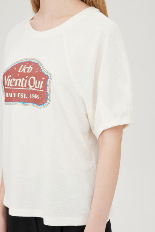https://img.benettonmall.com/PARTS/KB/25F/BATSG5541IV_MB_D4.jpg