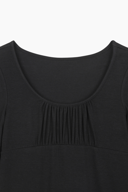 https://img.benettonmall.com/PARTS/KB/25F/BATSG7541BK_MB_D2.jpg