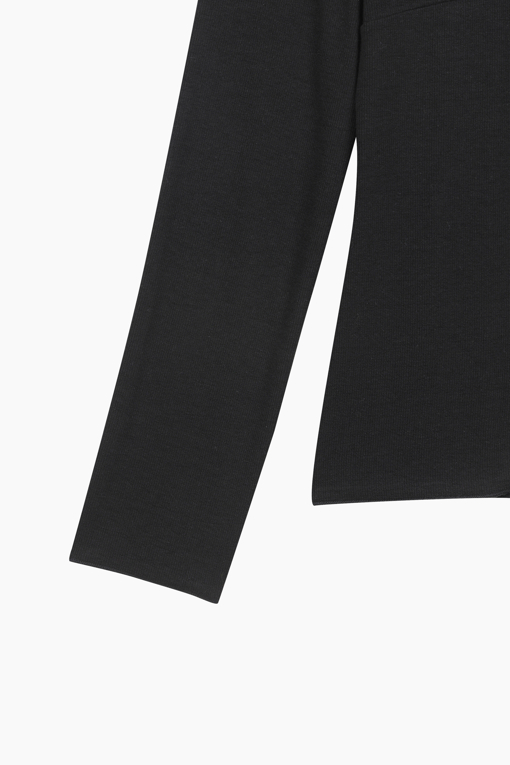 https://img.benettonmall.com/PARTS/KB/25F/BATSG7541BK_MB_D3.jpg