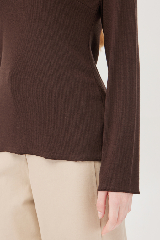 https://img.benettonmall.com/PARTS/KB/25F/BATSG7541BR_MB_D4.jpg
