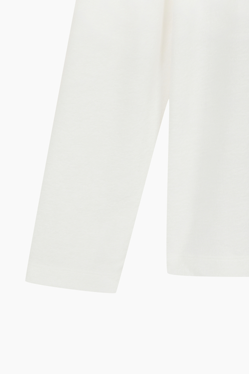 https://img.benettonmall.com/PARTS/KB/25F/BATSG9561WH_MB_D3.jpg