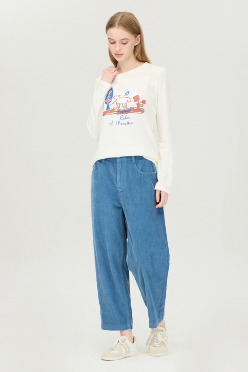 https://img.benettonmall.com/PARTS/KB/25F/BATSG9561WH_MB_D5.jpg