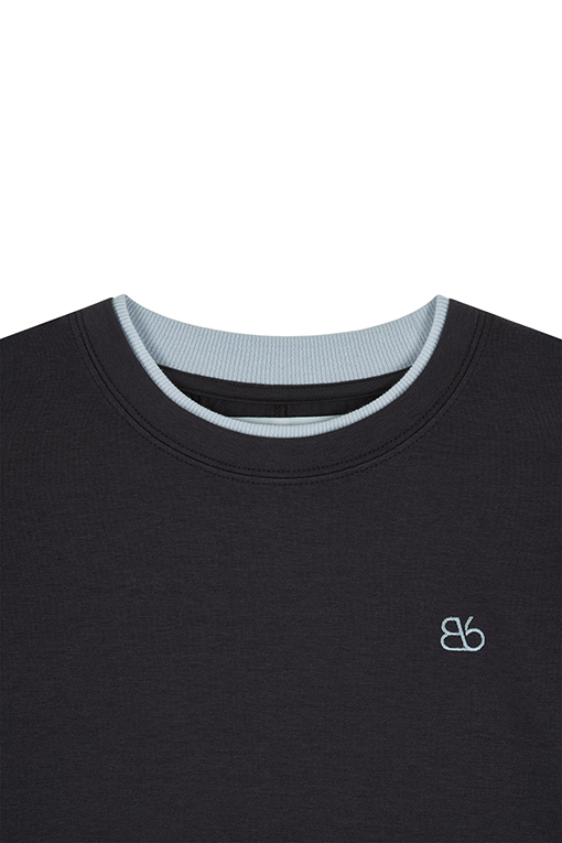 https://img.benettonmall.com/PARTS/KB/25F/BATSY1541DG_MB_D4.jpg