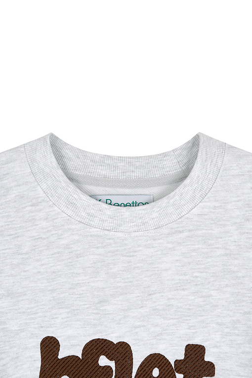 https://img.benettonmall.com/PARTS/KB/25F/BATSY7541LG_MB_D4.jpg