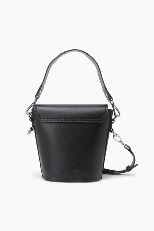 https://img.benettonmall.com/PARTS/KB/25F/BCBG02541BK_MB_D2.jpg