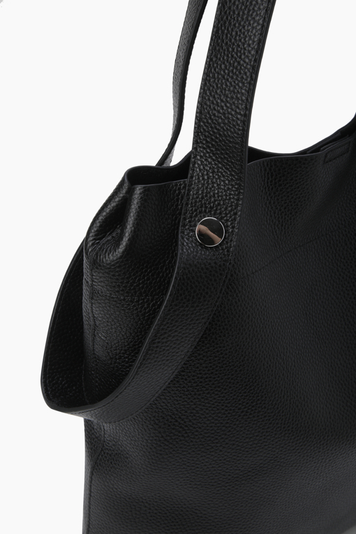 https://img.benettonmall.com/PARTS/KB/25F/BCBG08541BK_MB_D4.jpg