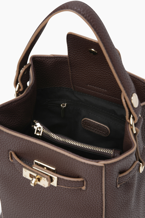 https://img.benettonmall.com/PARTS/KB/25F/BCBG10541BR_MB_D7.jpg