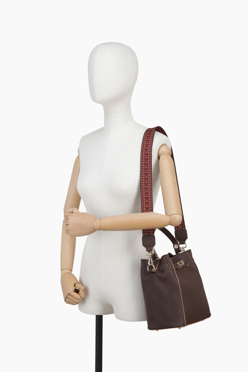 https://img.benettonmall.com/PARTS/KB/25F/BCBG10541BR_MB_D9.jpg