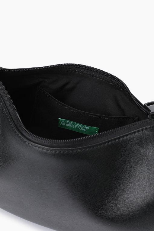 https://img.benettonmall.com/PARTS/KB/25F/BCBG13541BK_MB_D6.jpg