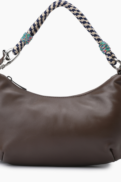 https://img.benettonmall.com/PARTS/KB/25F/BCBG13541BR_MB_D3.jpg
