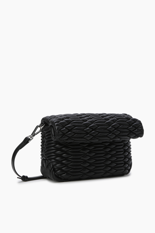 https://img.benettonmall.com/PARTS/KB/25F/BCBG14541BK_MB_D1.jpg
