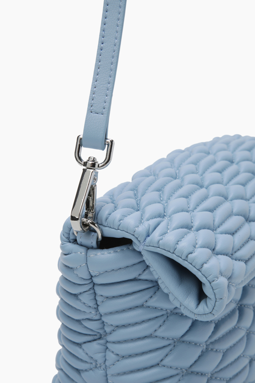 https://img.benettonmall.com/PARTS/KB/25F/BCBG14541LB_MB_D4.jpg