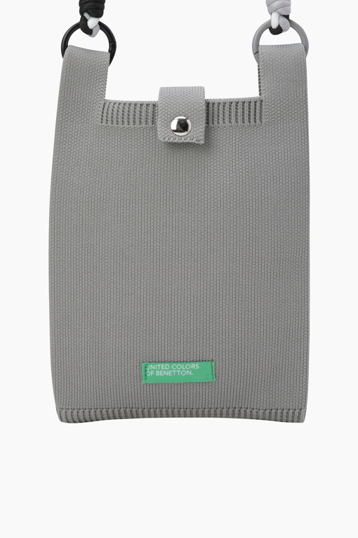 https://img.benettonmall.com/PARTS/KB/25F/BCBG16541GR_MB_D3.jpg