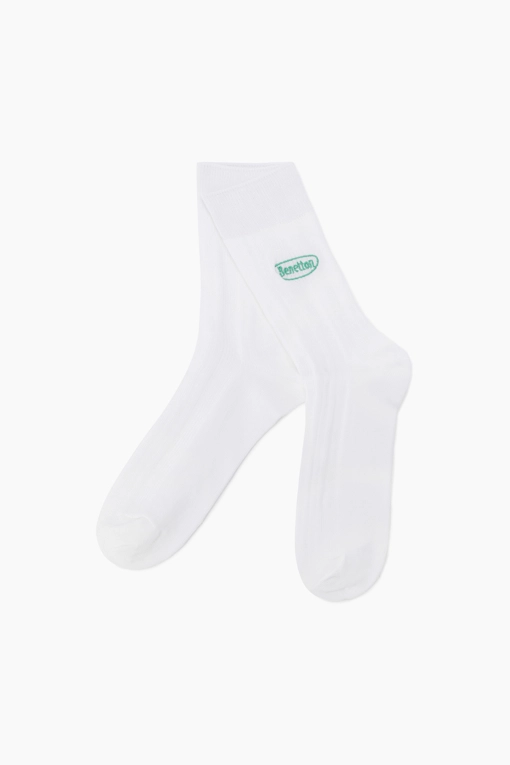 https://img.benettonmall.com/PARTS/KB/25F/BCSO03541WH_MB.jpg