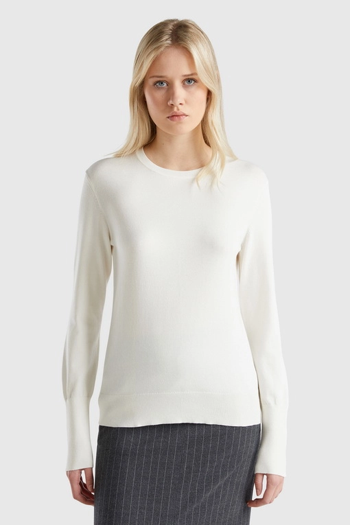 https://img.benettonmall.com/PARTS/KB/25S/104HD10CB674_MB.jpg