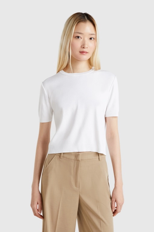 https://img.benettonmall.com/PARTS/KB/25S/1091D10D5101_MB.jpg