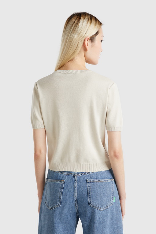 https://img.benettonmall.com/PARTS/KB/25S/1091D10D5152_MB_D1.jpg