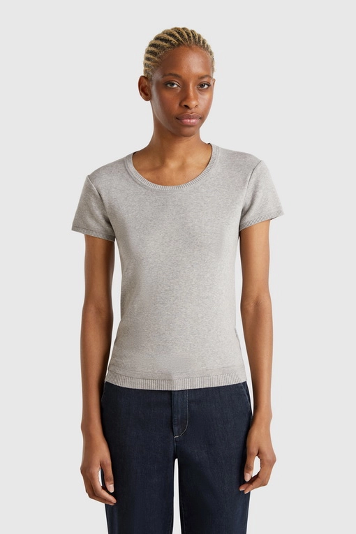 https://img.benettonmall.com/PARTS/KB/25S/1091D1M10501_MB.jpg