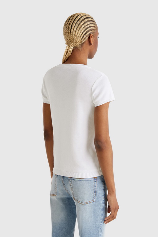 https://img.benettonmall.com/PARTS/KB/25S/1091D1M10WH1_MB_D1.jpg