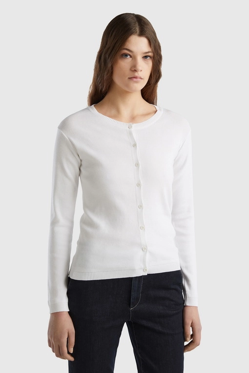 https://img.benettonmall.com/PARTS/KB/25S/1091D5558WH2_MB.jpg