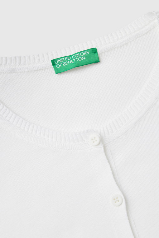 https://img.benettonmall.com/PARTS/KB/25S/1091D5558WH2_MB_D5.jpg