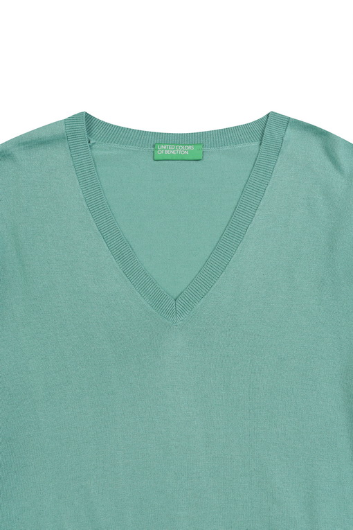 https://img.benettonmall.com/PARTS/KB/25S/1ZRED402L08N_MB_D2.jpg