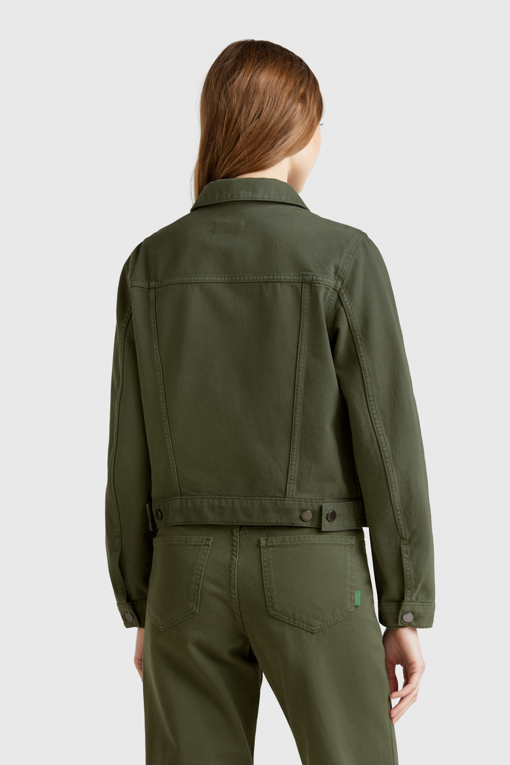 https://img.benettonmall.com/PARTS/KB/25S/2RZVDN00N26Y_MB_D1.jpg