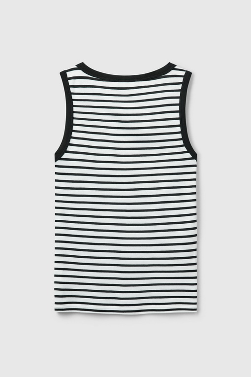 https://img.benettonmall.com/PARTS/KB/25S/30YSDH010701_MB_D3.jpg