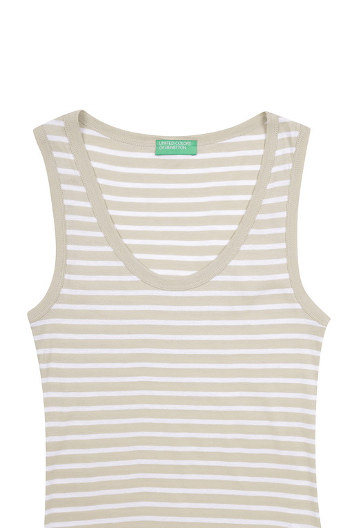 https://img.benettonmall.com/PARTS/KB/25S/30YSDH0108B1_MB_D2.jpg