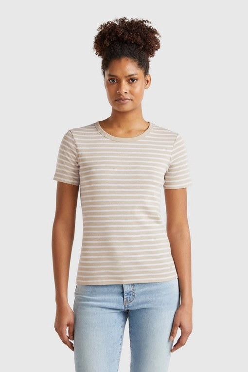 https://img.benettonmall.com/PARTS/KB/25S/30YSE16A08B1_MB.jpg