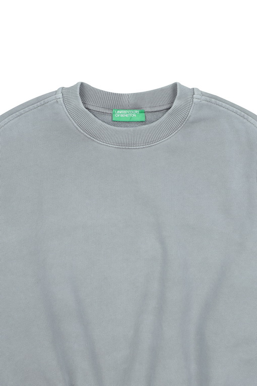 https://img.benettonmall.com/PARTS/KB/25S/39BLD109O71M_MB_D2.jpg
