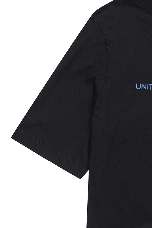 https://img.benettonmall.com/PARTS/KB/25S/3BL0D109D100_MB_D3.jpg