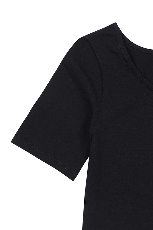 https://img.benettonmall.com/PARTS/KB/25S/3FJHD109K100_MB_D3.jpg