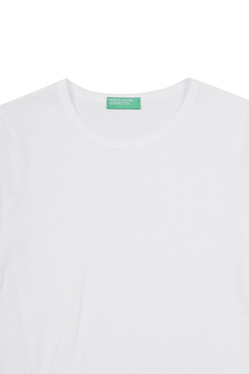 https://img.benettonmall.com/PARTS/KB/25S/3GA2E16A0WH3_MB_D2.jpg