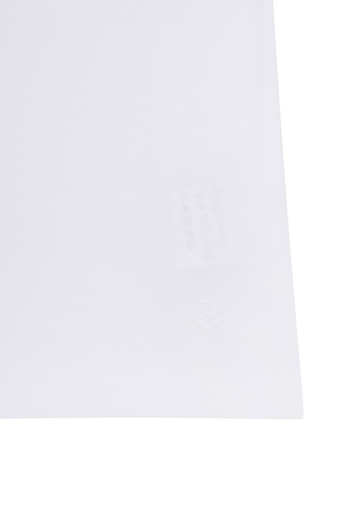 https://img.benettonmall.com/PARTS/KB/25S/3GA2E16A1WH4_MB_D3.jpg