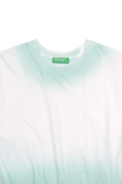 https://img.benettonmall.com/PARTS/KB/25S/3VEYD109P68N_MB_D2.jpg