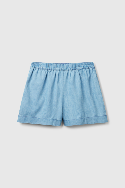 https://img.benettonmall.com/PARTS/KB/25S/4DHJD9022902_MB_D4.jpg