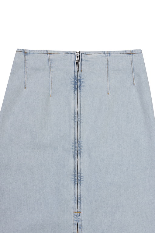 https://img.benettonmall.com/PARTS/KB/25S/4ORHD004O902_MB_D3.jpg
