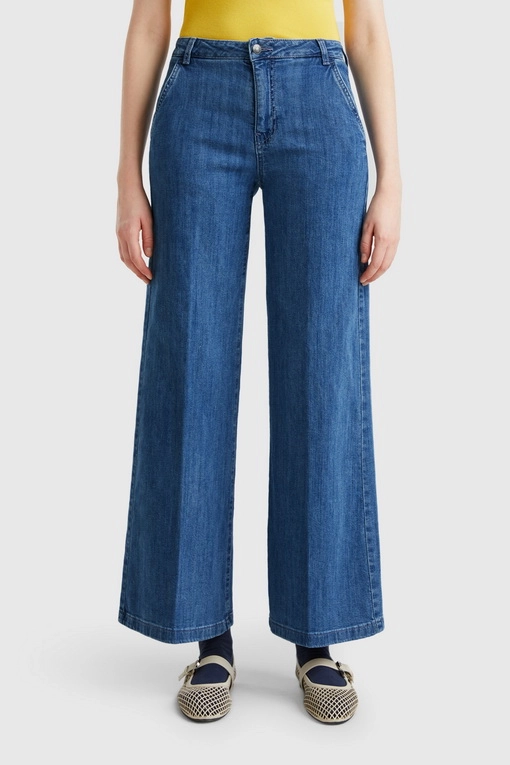 https://img.benettonmall.com/PARTS/KB/25S/4TUT574X5902_MB.jpg