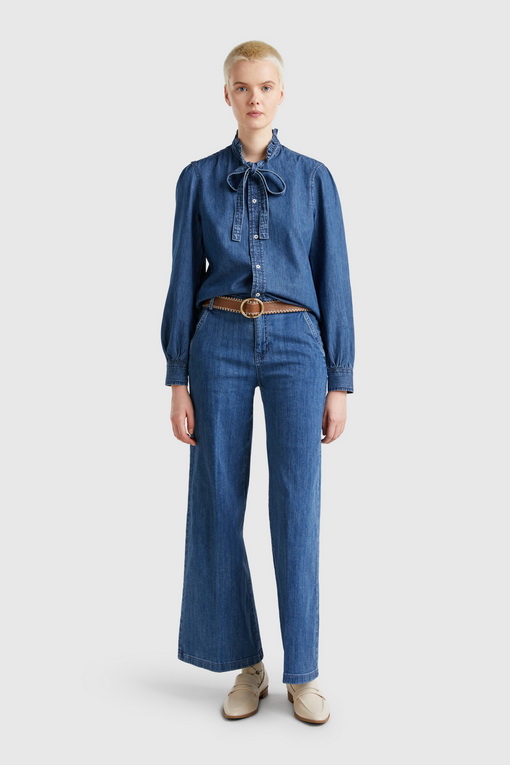 https://img.benettonmall.com/PARTS/KB/25S/4TUT574X5902_MB_D2.jpg