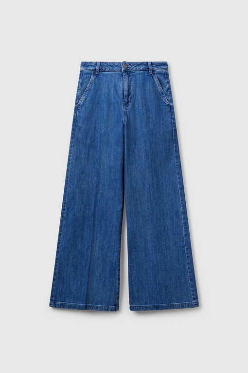https://img.benettonmall.com/PARTS/KB/25S/4TUT574X5902_MB_D3.jpg