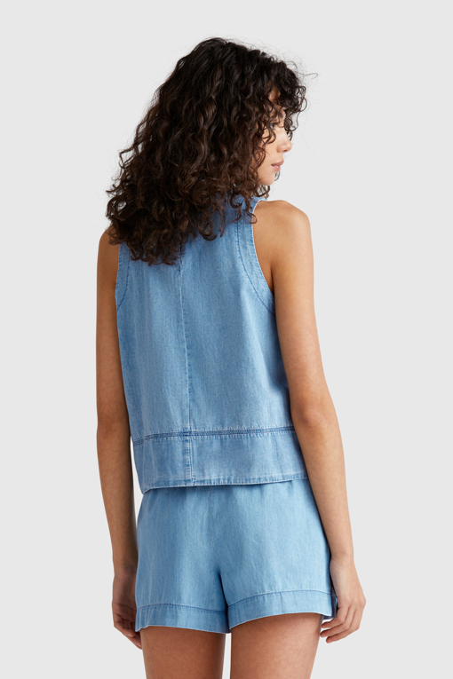 https://img.benettonmall.com/PARTS/KB/25S/5DHJDH00Q902_MB_D1.jpg