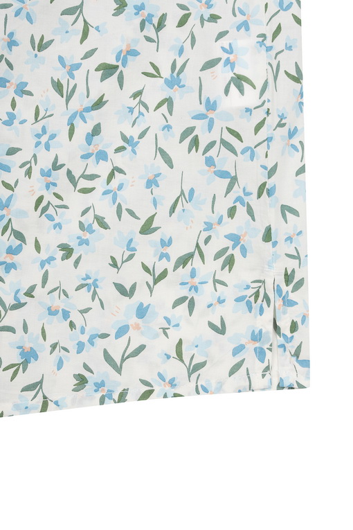 https://img.benettonmall.com/PARTS/KB/25S/5Q6SDQ07O65Y_MB_D3.jpg