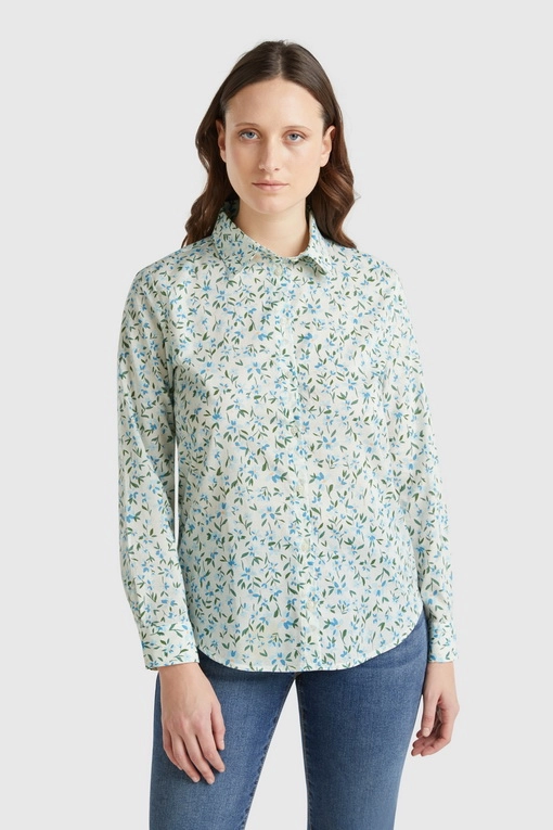 https://img.benettonmall.com/PARTS/KB/25S/5Q6SDQ0AY65Y_MB.jpg