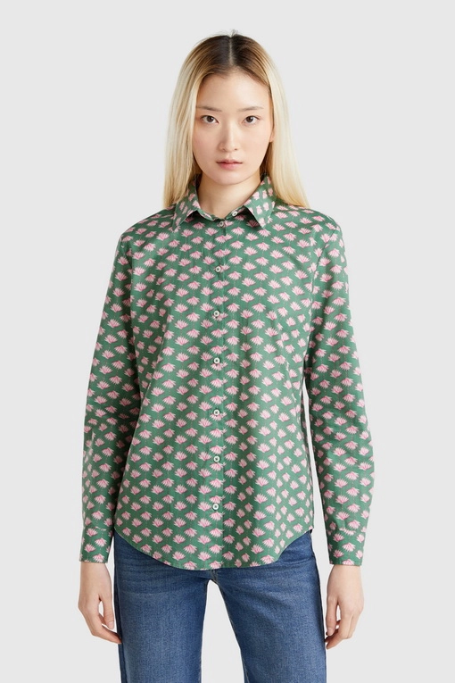 https://img.benettonmall.com/PARTS/KB/25S/5Q6SDQ0AY66C_MB.jpg