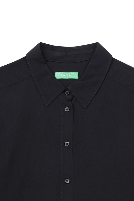 https://img.benettonmall.com/PARTS/KB/25S/5WPWDQ0B0100_MB_D2.jpg